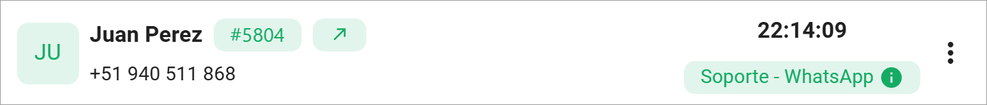 Cabecera de la atención seleccionada de WhatsApp mostrando los datos del cliente Juan Pérez y la información de la atención activa.